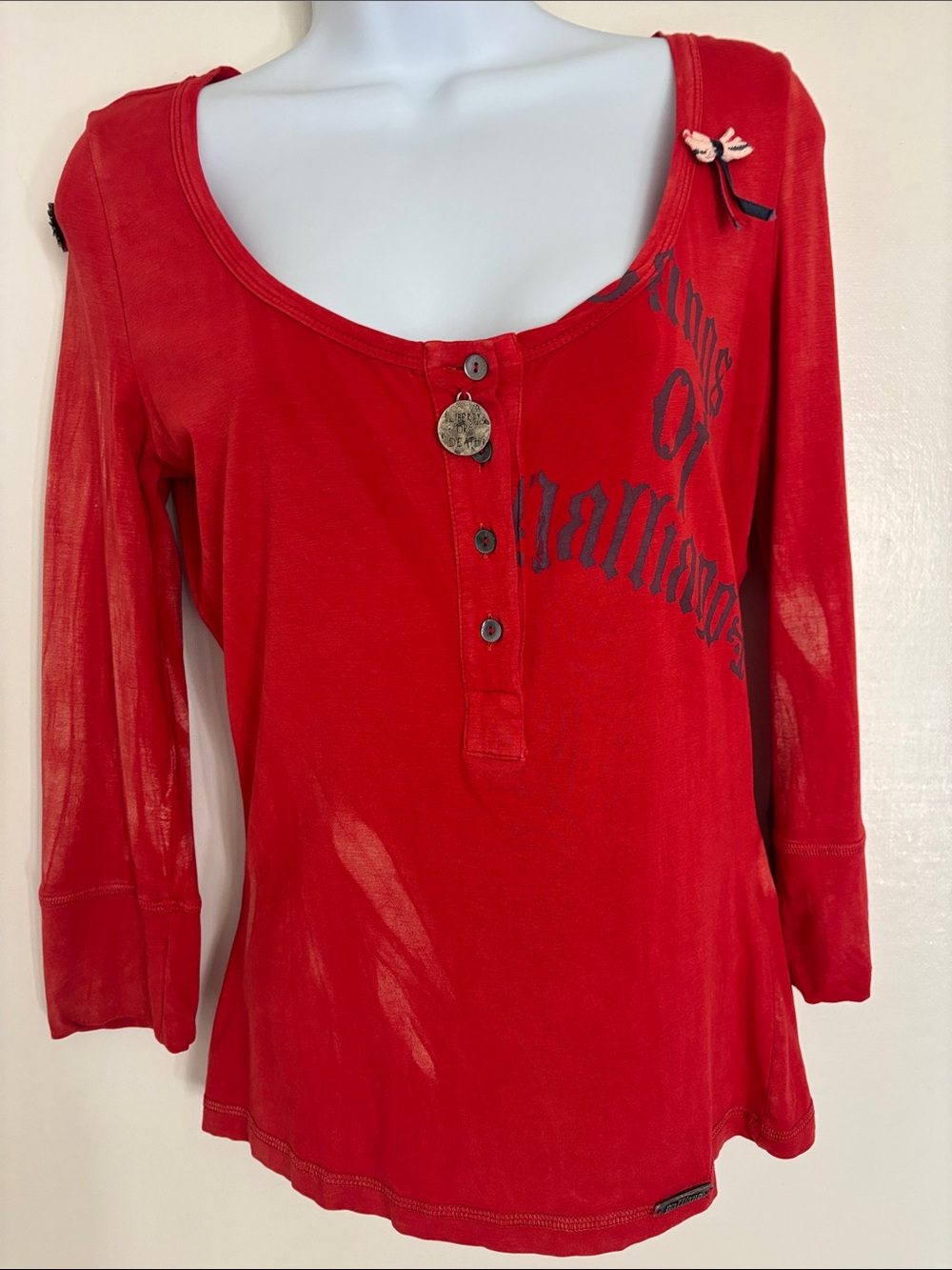 Red Scoop Neck Henley Women's Top cotton blend made in Italy sz XS metal details